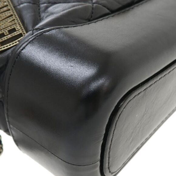 Chanel Gabriel De Chanel Chainsi - Picture 4 of 9